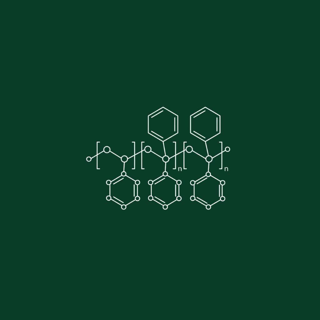 Ilustración estilizada de la cadena molecular del polietileno, destacando sus anillos hexagonales, dibujada con líneas y círculos blancos sobre un fondo verde oscuro. Este material es uno de los principales polímeros procesados por la empresa Plasnovo.